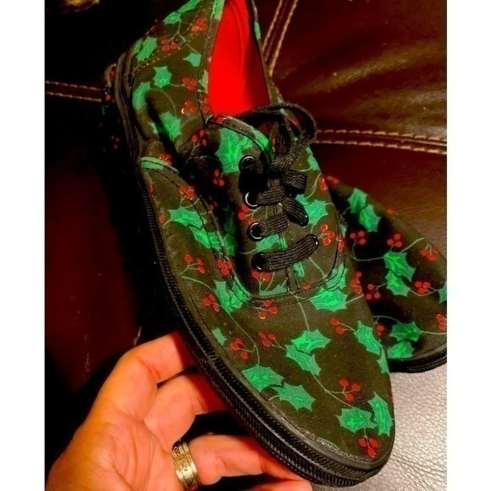 Cobblestone shoe vintage  mistletoe sassy new 61/2 ladies